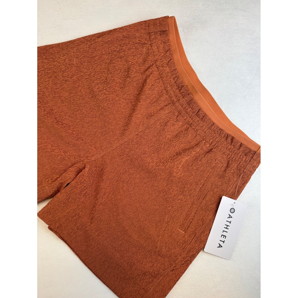 Athleta Echo Shorts Size 10 Rust Brown Quick Drying Breathable Packable Line NWT